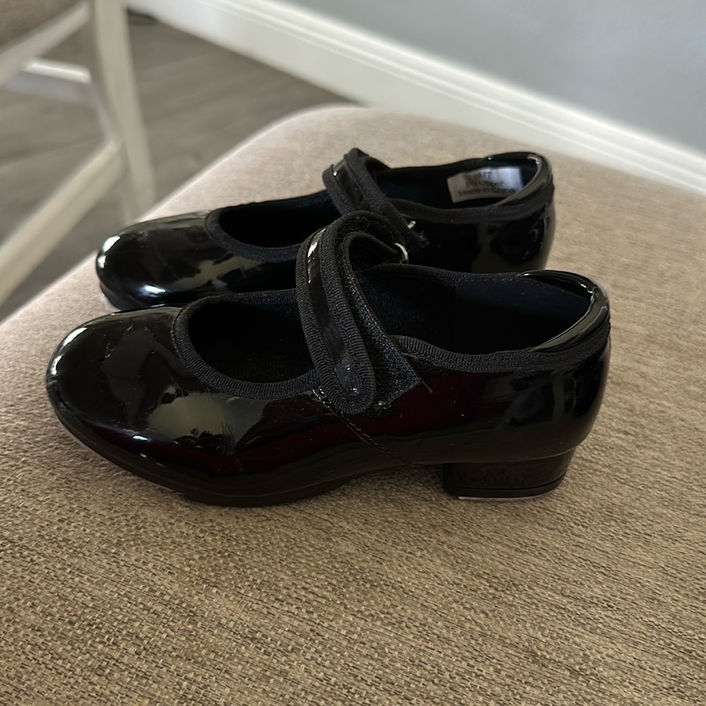 Tap shoes